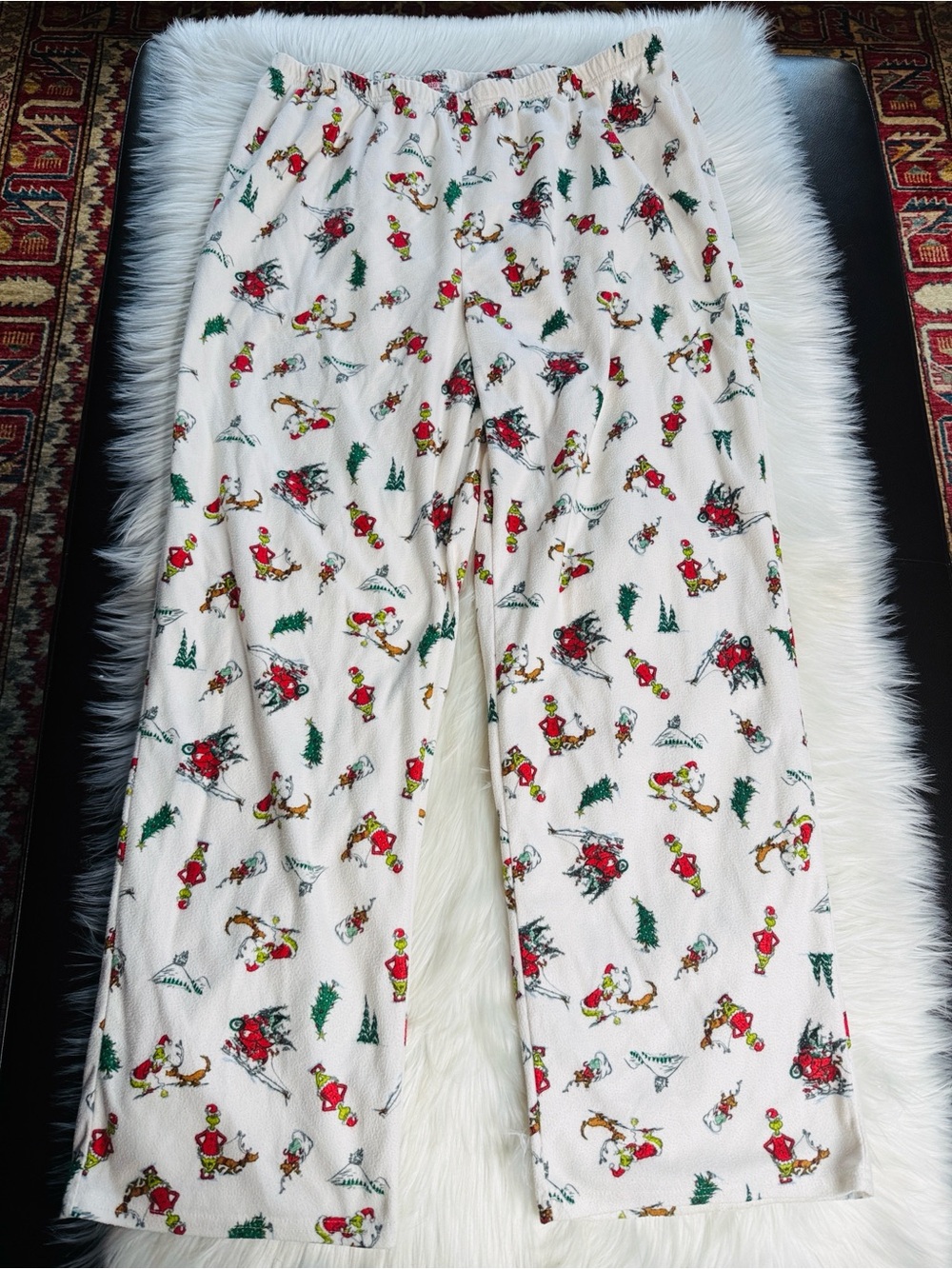Dr. Seuss Grinch and Max the Dog White Fleece Pj Pants